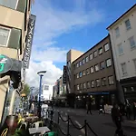 Forenom بيت شباب Jyväskylä